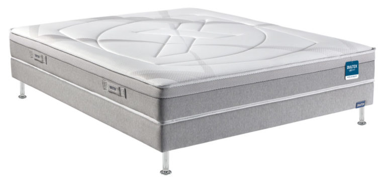Matelas et sommier en magasin de literie à Grenoble